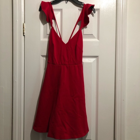 Lulu’s Red Skater Dress Small - Picture 4 of 7